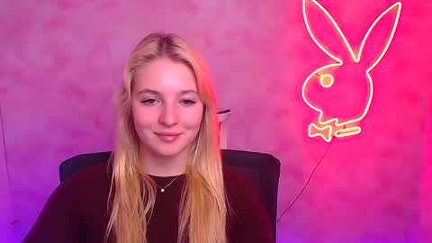 Melanie online show from February 6, 4:14 pm