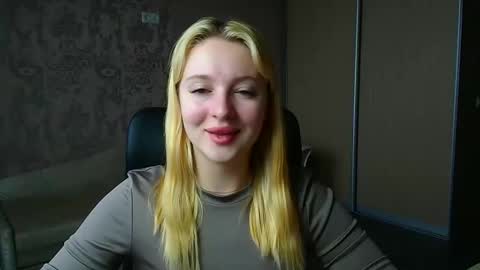 Melanie online show from February 13, 10:00 am