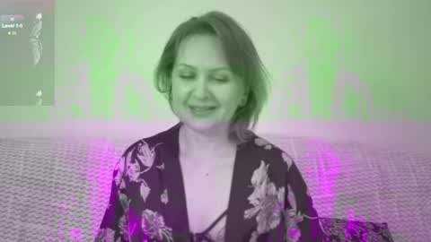 Snapshot of _million_dollarsmile chatting on February 18, 1:33 pm _million_dollarsmile online show from February 18, 1:33 pm