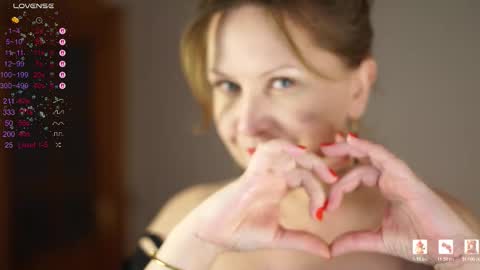 _million_dollarsmile online show from January 16, 3:49 pm