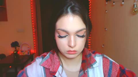 Snapshot of _miss_merciless chatting on December 5, 5:17 pm Miss Jessica  Boss Jordan online show from December 5, 5:17 pm