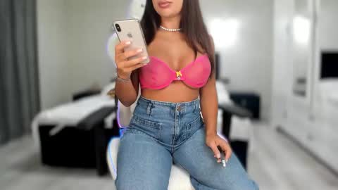 Snapshot of _missperfection_ chatting on September 21, 2:02 am .. my fav tip 1120040012123335 online show from September 21, 2:02 am