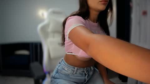 Snapshot of _missperfection_ chatting on September 29, 1:55 am .. my fav tip 1120040012123335 online show from September 29, 1:55 am