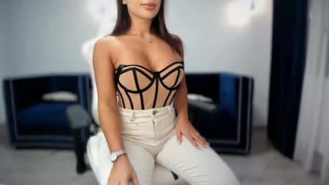 Snapshot of _missperfection_ chatting on October 15, 2:01 am .. my fav tip 1120040012123335 online show from October 15, 2:01 am