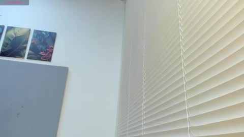 Snapshot of _molly_rosse_ chatting on October 22, 11:54 am _molly_rosse_ online show from October 22, 11:54 am