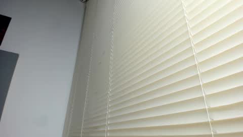 Snapshot of _molly_rosse_ chatting on December 16, 12:32 pm _molly_rosse_ online show from December 16, 12:32 pm