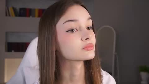 Margo online show from March 12, 4:57 pm