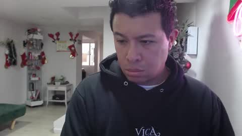 Panda  online show from November 13, 8:52 pm