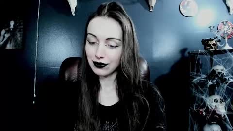 _naamah online show from October 25, 7:41 pm