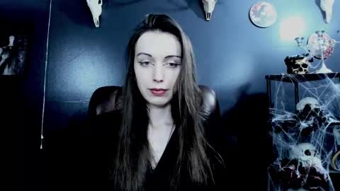 _naamah online show from November 11, 7:03 pm