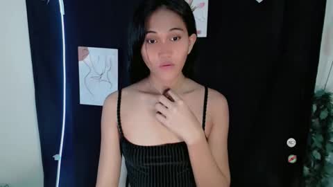 Snapshot of _nakedsabrina chatting on November 16, 4:29 am jenny claire online show from November 16, 4:29 am