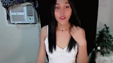 Snapshot of _nakedsabrina chatting on November 30, 1:37 pm jenny claire online show from November 30, 1:37 pm