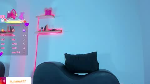 Snapshot of _nana777 chatting on November 20, 3:39 am Nana online show from November 20, 3:39 am