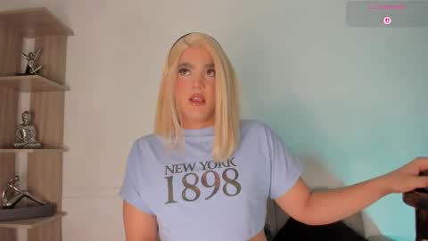 shantall online show from March 15, 6:08 am