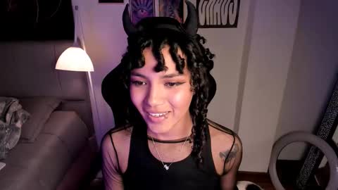 Snapshot of _natashawolf chatting on November 1, 4:25 am Nati - Independ model online show from November 1, 4:25 am