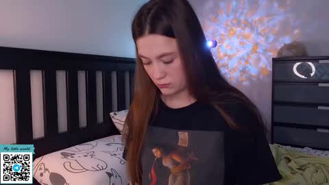 Mia with a big heart  online show from September 9, 2:55 am