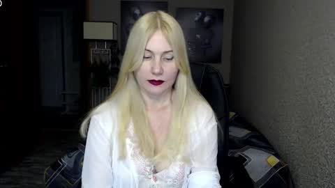 Snapshot of _night_fantasy_ chatting on January 29, 5:45 pm Donella online show from January 29, 5:45 pm