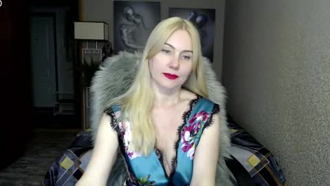 Snapshot of _night_fantasy_ chatting on March 10, 4:14 pm Donella online show from March 10, 4:14 pm