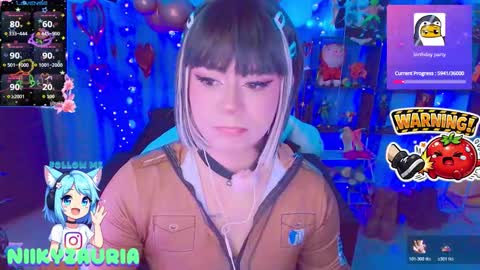 niiky online show from March 17, 5:27 pm