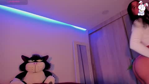 _noahjones online show from November 19, 3:56 pm