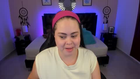 Olivia jones online show from March 26, 12:22 pm