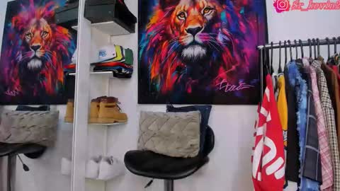 Kevin  online show from October 30, 9:33 am