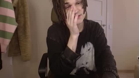 Willie online show from March 23, 5:11 am