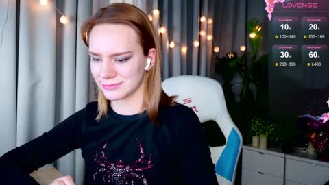 im Amy online show from December 30, 9:27 am