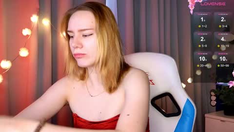 im Amy online show from February 13, 6:09 am