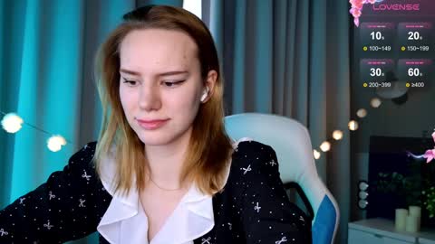 im Amy online show from March 3, 9:44 am