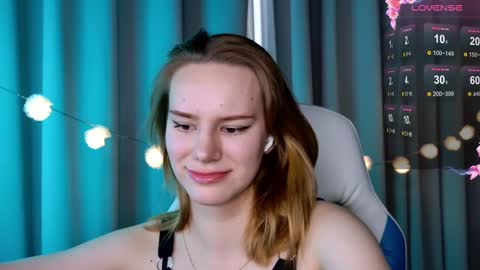 im Amy online show from March 4, 9:40 am