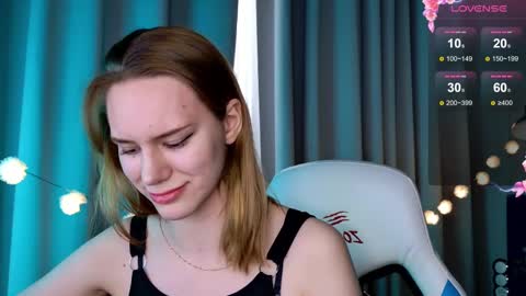 im Amy online show from March 4, 12:44 pm