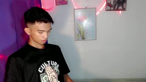 Snapshot of _rellvanxx chatting on February 24, 1:31 pm _rellvanxx online show from February 24, 1:31 pm