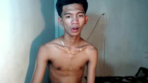 Snapshot of _rellvanxx chatting on November 19, 1:49 am _rellvanxx online show from November 19, 1:49 am