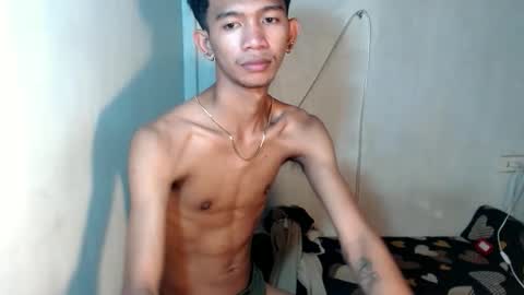 Snapshot of _rellvanxx chatting on November 23, 1:38 am _rellvanxx online show from November 23, 1:38 am