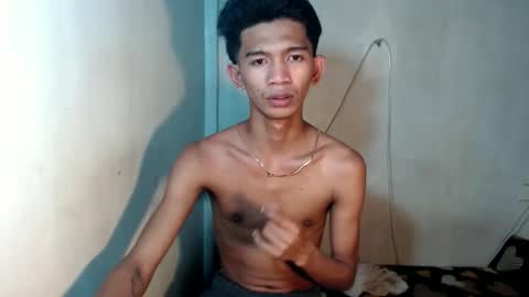 Snapshot of _rellvanxx chatting on December 22, 1:08 pm _rellvanxx online show from December 22, 1:08 pm