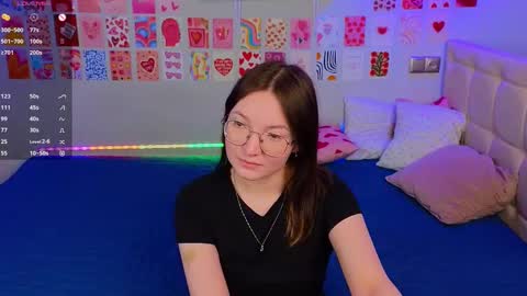 Snapshot of _reverse_gang_ chatting on March 1, 12:28 am LISSAPVT IS OPEN online show from March 1, 12:28 am