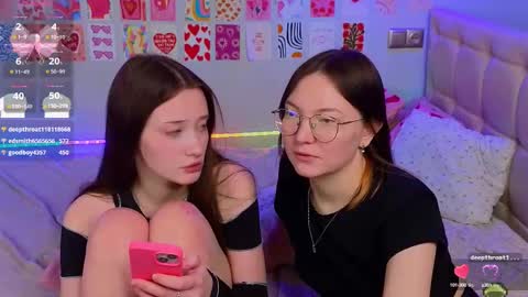 Snapshot of _reverse_gang_ chatting on March 2, 9:43 pm LISSAPVT IS OPEN online show from March 2, 9:43 pm