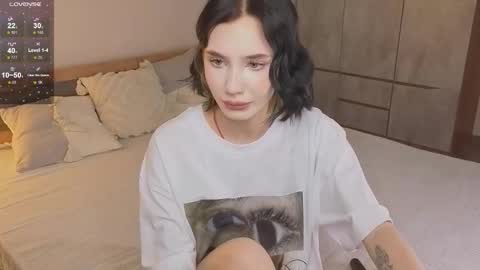 Snapshot of _reverse_gang_ chatting on October 25, 3:18 pm LISSAPVT IS OPEN online show from October 25, 3:18 pm