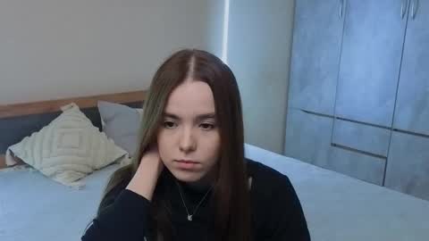 Snapshot of _reverse_gang_ chatting on October 27, 9:13 am LISSAPVT IS OPEN online show from October 27, 9:13 am