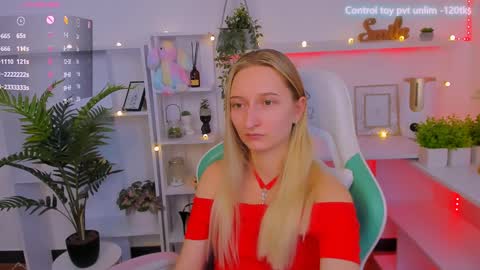 Snapshot of _ri_na_ chatting on January 14, 12:45 pm I am Rina online show from January 14, 12:45 pm