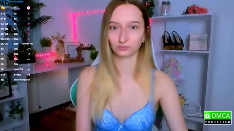 I am Rina online show from December 3, 6:43 am