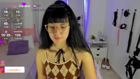 Snapshot of _roxy_1 chatting on February 7, 3:43 am veronik independent model online show from February 7, 3:43 am