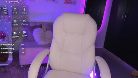   online show from January 15, 8:26 pm