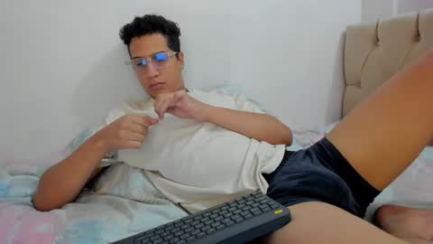 sair online show from February 26, 5:06 am