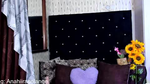 Snapshot of _samantha_sweet_ chatting on December 12, 9:51 am _samantha_sweet_ online show from December 12, 9:51 am