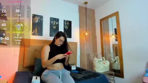 SAMANTHA FOX online show from September 14, 10:58 am