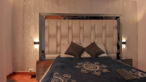 Snapshot of _saragarcia_ chatting on March 4, 11:19 am Sara online show from March 4, 11:19 am