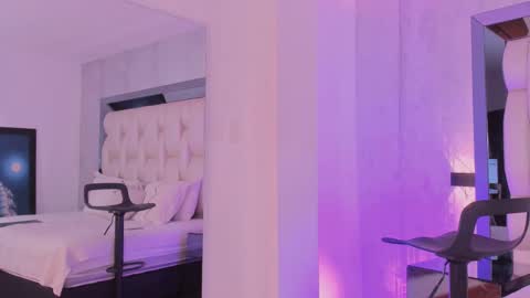 Snapshot of _saragarcia_ chatting on September 24, 11:35 am Sara online show from September 24, 11:35 am