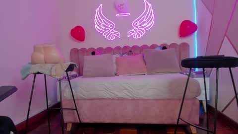 Scarlett online show from February 9, 10:31 am